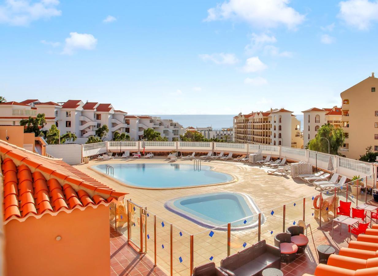 Top Floor, Sea View, Huge Terrace, Heated Pool, Garage Los Cristianos (Tenerife) Exterior foto